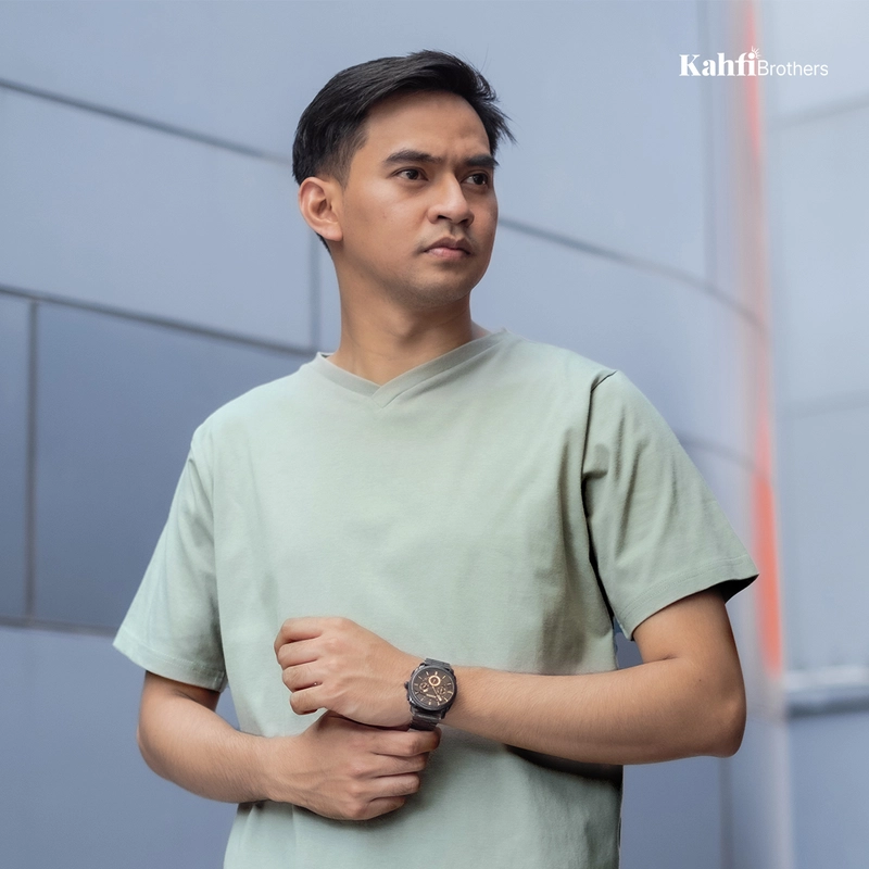 Product image T-shirt V neck Pria combed - BIN SAGE XXL all variant